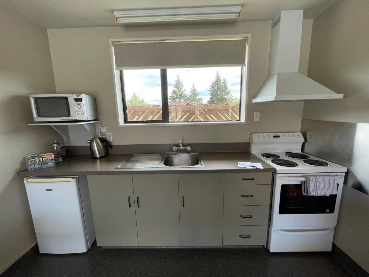 Sierra Motel And Apartments Омарама Экстерьер фото