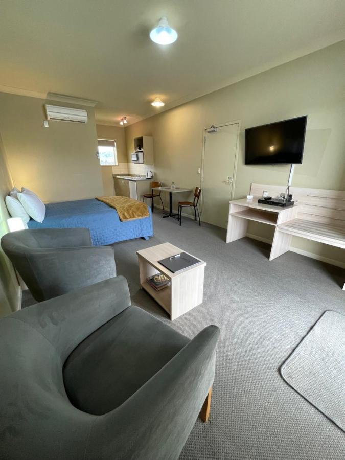 Sierra Motel And Apartments Омарама Экстерьер фото