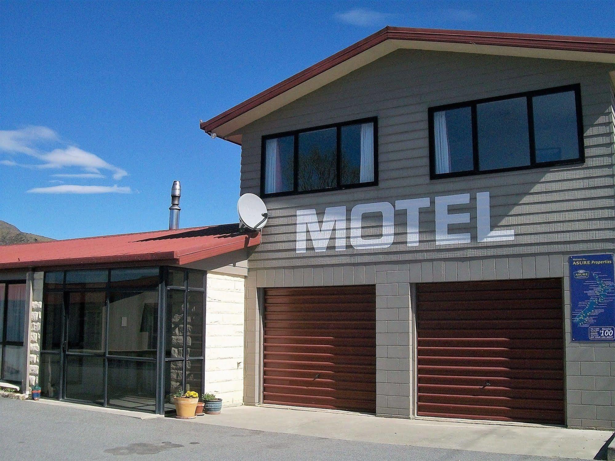 Sierra Motel And Apartments Омарама Экстерьер фото